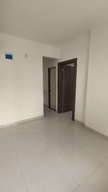 Room in 1 BHK Apartment at Ambegaon Budruk – for Rent