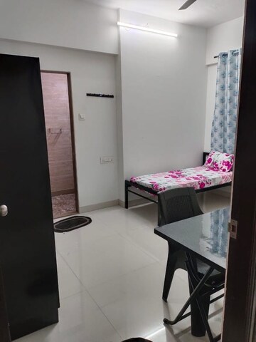 Room in  Pg at Ghansoli – for Rent