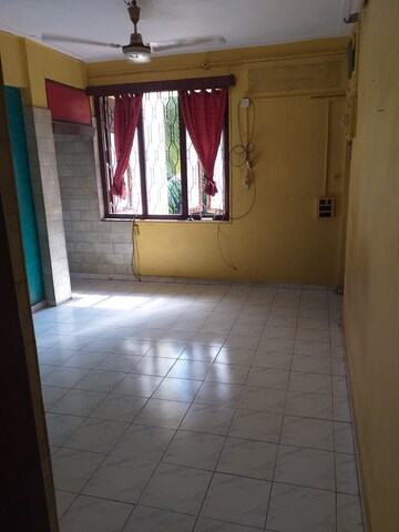 Bathroom in 2.5 BHK Apartment at Shiv Srushti Apartments, Kurla East – for Rent