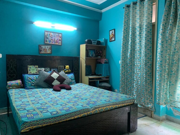 Bedroom, mehrauli 3 Bedroom 120 Sq.Yd. Builder Floor In Mehrauli Delhi 8189174