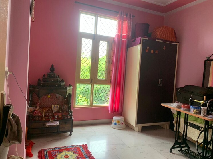 Living Room, mehrauli 3 Bedroom 120 Sq.Yd. Builder Floor In Mehrauli Delhi 8189174