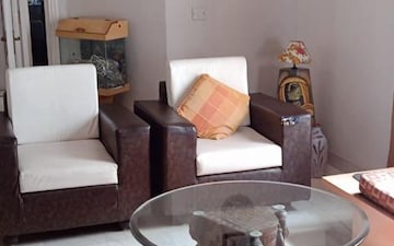 Plot For Sale in Panchsheel Park