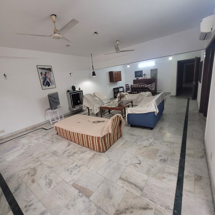 Living Room, south extension ii 4 Bedroom 45000 Sq.Ft. Independent House In South Extension ii Delhi 8189181