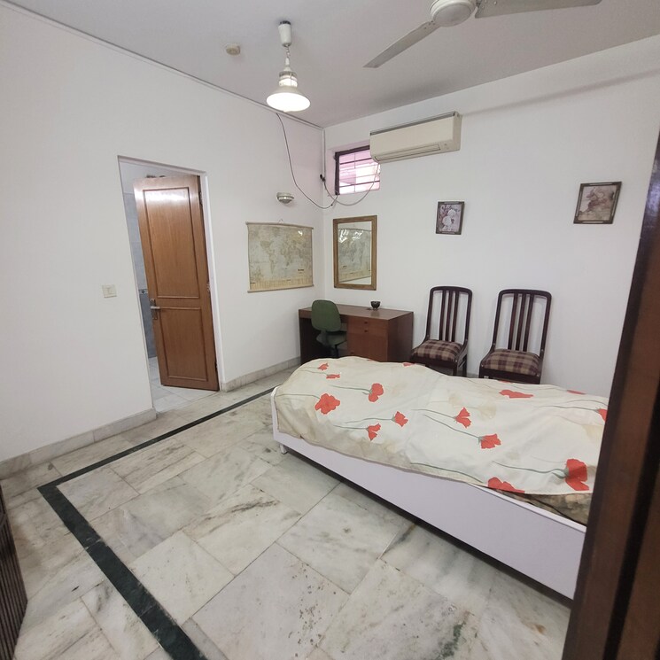 Bedroom, south extension ii 4 Bedroom 45000 Sq.Ft. Independent House In South Extension ii Delhi 8189181