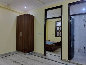 Building Lobby in 1 BHK Apartment at Sarita Vihar – for Rent