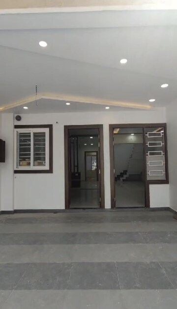 Room in 4 BHK Independent House at Indira Nagar – for Sale