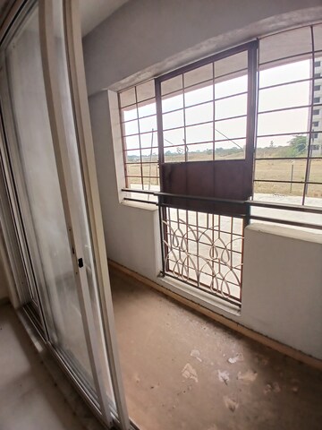 Balcony in 2 BHK Apartment at Besa Pipla rd – for Rent