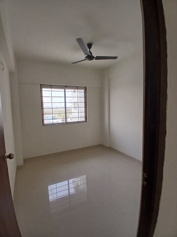Room in 2 BHK Apartment at Besa Pipla rd – for Rent