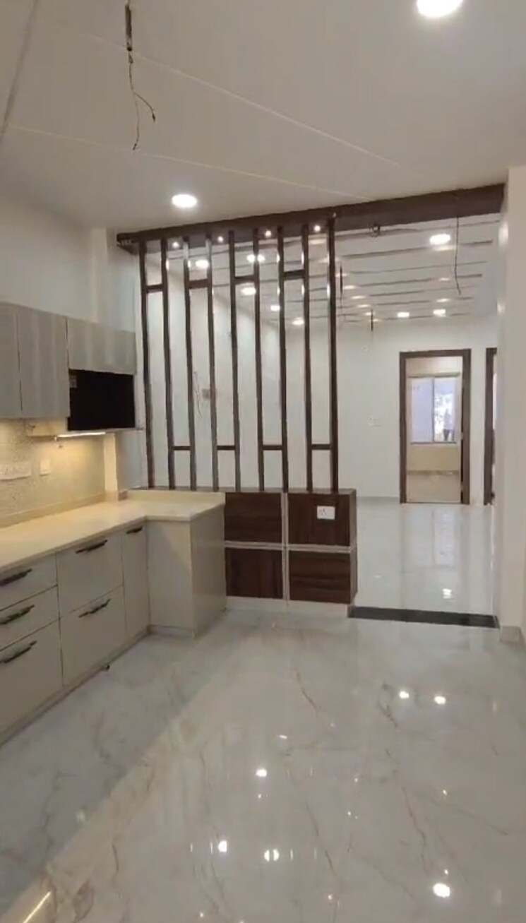 Kitchen, indira nagar 4 Bedroom 1700 Sq.Ft. Independent House In Indira Nagar Lucknow 8189242