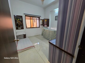 Room in 3 BHK Apartment at Akota – for Sale