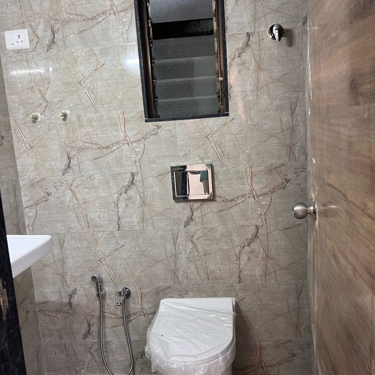 Bathroom, happy-home-sarvoday-marvel 1 Bedroom 426 Sq.Ft. Apartment In Wadeghar Gaon Thane 8189298