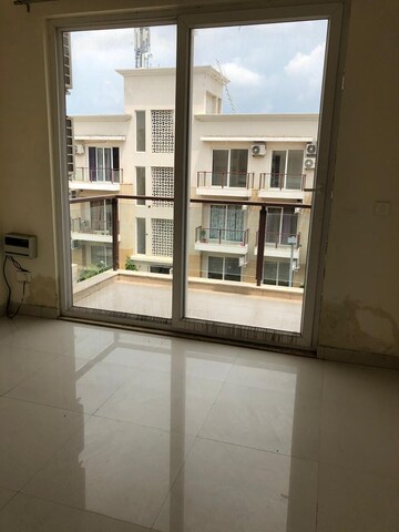 Room in 3 BHK Builder Floor at BPTP Astaire Gardens, Sector 70a – for Rent