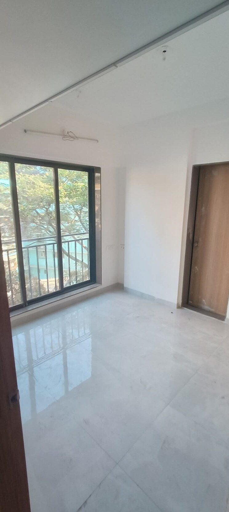 Room, dl-shelter-apartment 1 Bedroom 410 Sq.Ft. Apartment In Vasai East Palghar 8189344