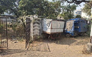 Plot For Rent in Surat Dumas Road