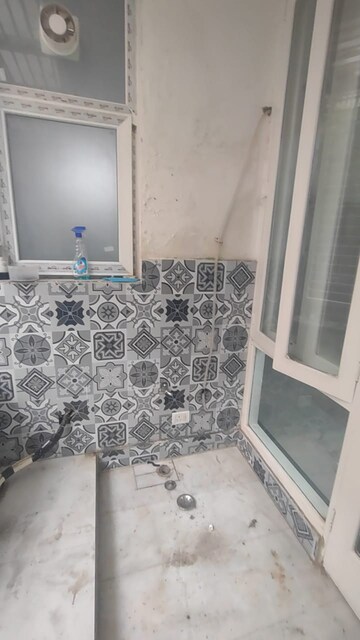 Bathroom in 3 BHK Apartment at Chittaranjan Park – for Sale