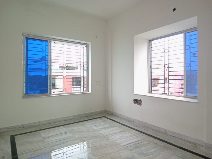 Room, em bypass 3 Bedroom 1310 Sq.Ft. Builder Floor In Em Bypass Kolkata 8189389