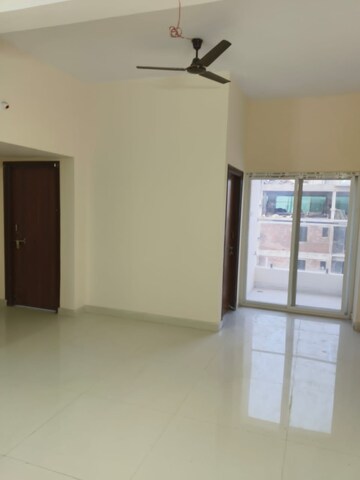 Room in 2 BHK Builder Floor at Puppalaguda – for Sale