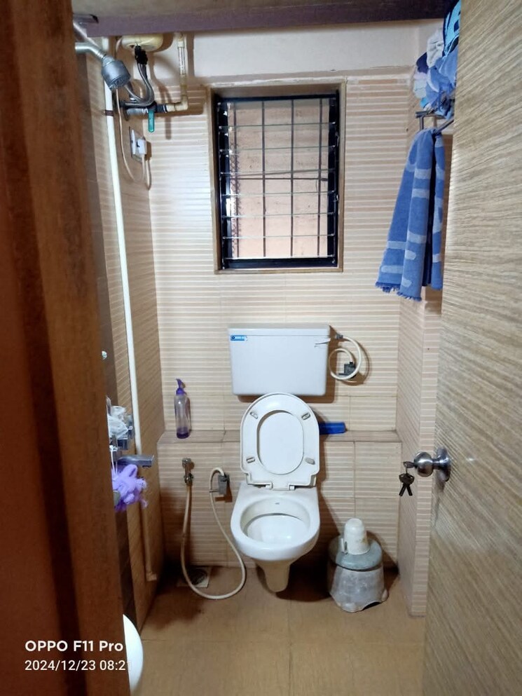 Bathroom, sai-suman-chs-vasai 1 Bedroom 410 Sq.Ft. Apartment In Vasai East Palghar 8189423
