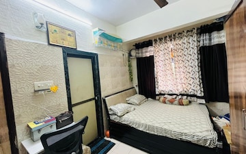 1 RK Apartment For Rent in Mahavir Tower Ghansoli, Ghansoli