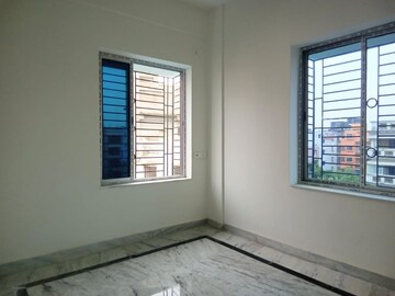 Room in 3 BHK Builder Floor at Em Bypass – for Sale