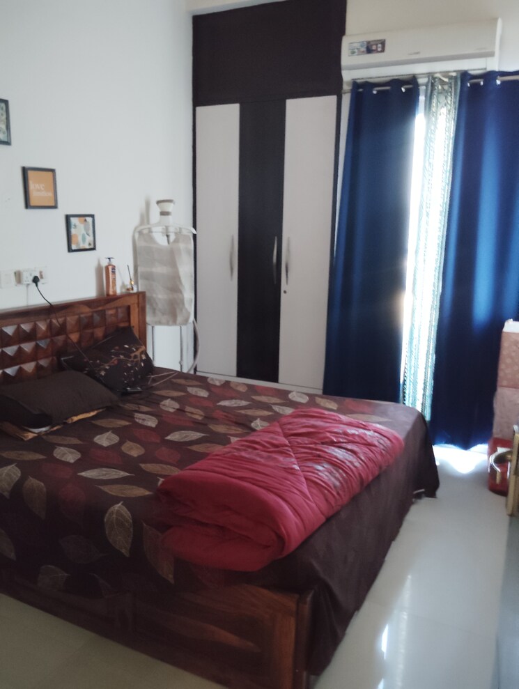 Bedroom, grihapravesh 2 Bedroom 1175 Sq.Ft. Apartment In Sector 77 Noida 8189498