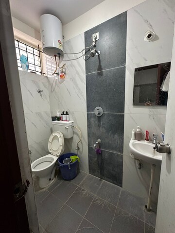 Bathroom in 2 BHK Apartment at Halasuru – for Rent