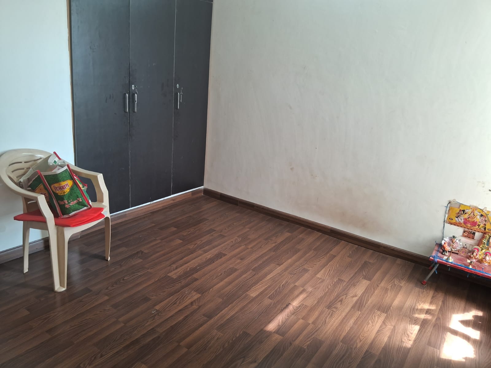 3 BHK + Pooja Room,Servant Room,Study Room,Extra Room Builder Floor For Sale in BPTP Park Central