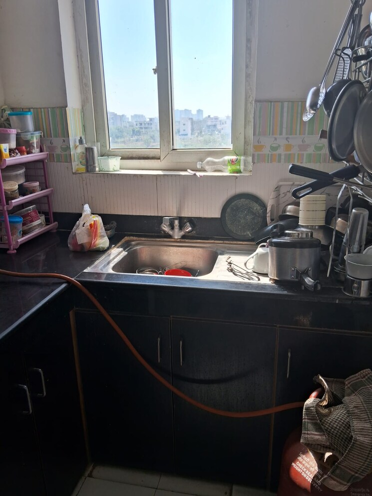 Kitchen, bptp-park-central 3 Bedroom 180 Sq.Ft. Builder Floor In Sector 85 Faridabad 8189537