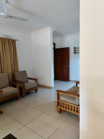Living Room in 3 BHK Apartment at Cambridge Layout – for Rent
