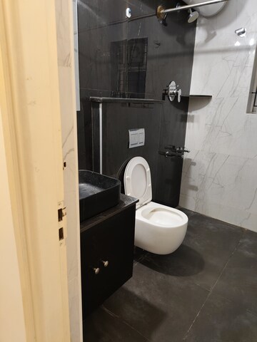 Attached Bathroom in 3 BHK Apartment at Cambridge Layout – for Rent