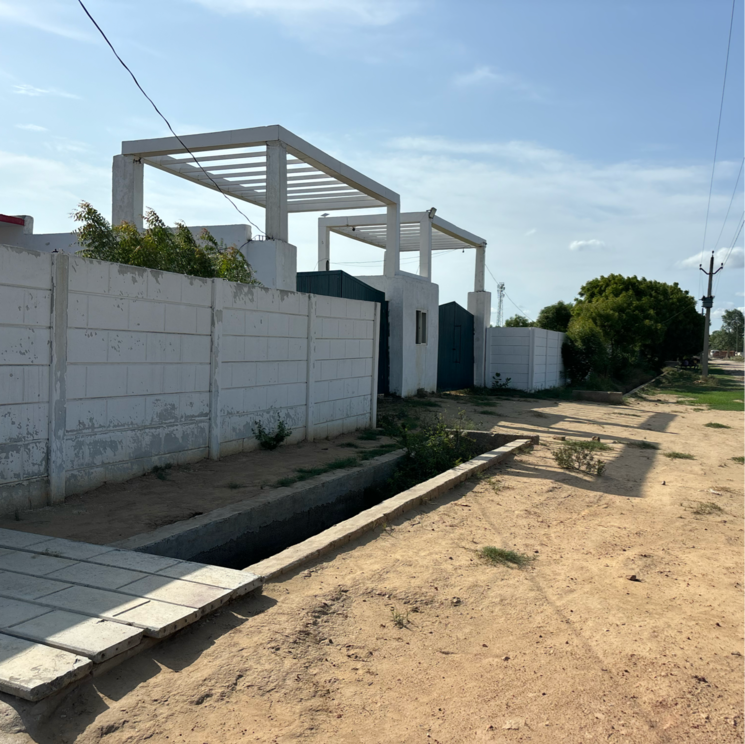 Exterior View, uniwest-hub Commercial Office Space 418 Sq.Ft. In Gaur Yamuna City Greater Noida 8189602