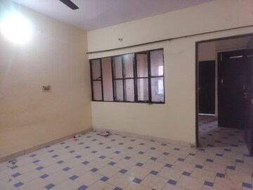 Room in 1 BHK Apartment at Sarita Vihar – for Rent