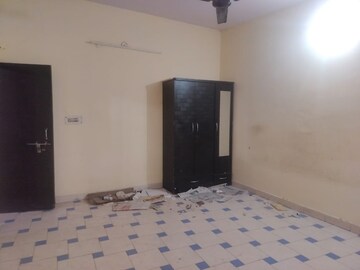Bedroom in 1 BHK Apartment at Sarita Vihar – for Rent