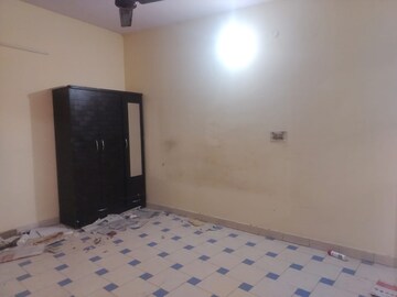 Bedroom in 1 BHK Apartment at Sarita Vihar – for Rent