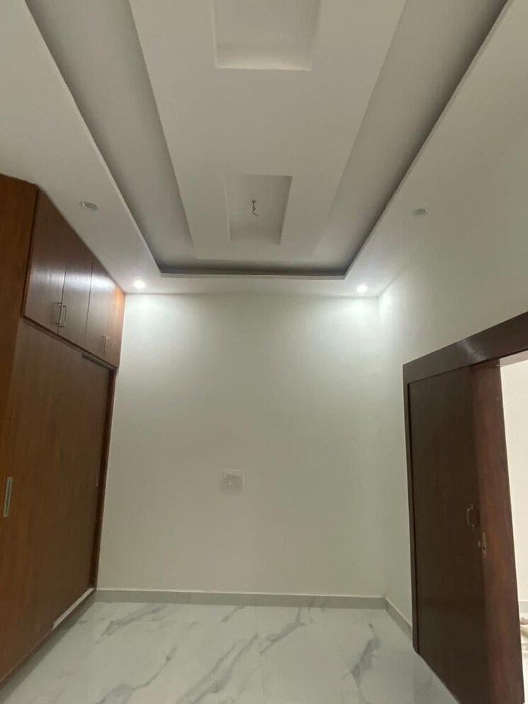 Room, patiala road 3.5 Bedroom 540 Sq.Ft. Independent House In Patiala Road Zirakpur 8189612