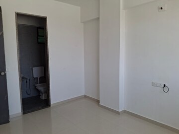 2 BHK Apartment For Rent in Icb Park New Ranip Ahmedabad  8189617