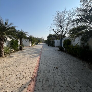 Parking in  Plot at Chattarpur – for Sale