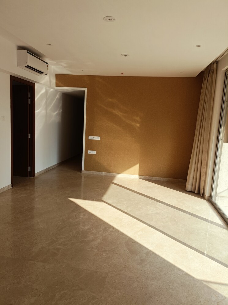 Room, hiranandani-lake-enclave-glendale 3 Bedroom 1091 Sq.Ft. Apartment In Ghodbunder Road Thane 8189623