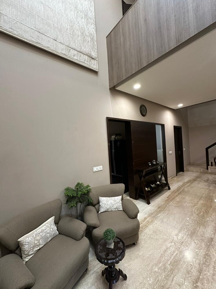 Living Room, vaishali nagar 5 Bedroom 5200 Sq.Ft. Independent House In Vaishali Nagar Jaipur 8189639