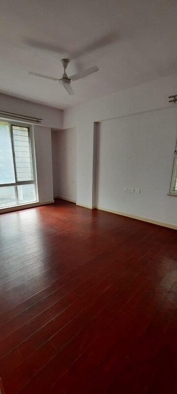 Room in 2.5 BHK Apartment at Ahura The Latitude, Nibm – for Rent