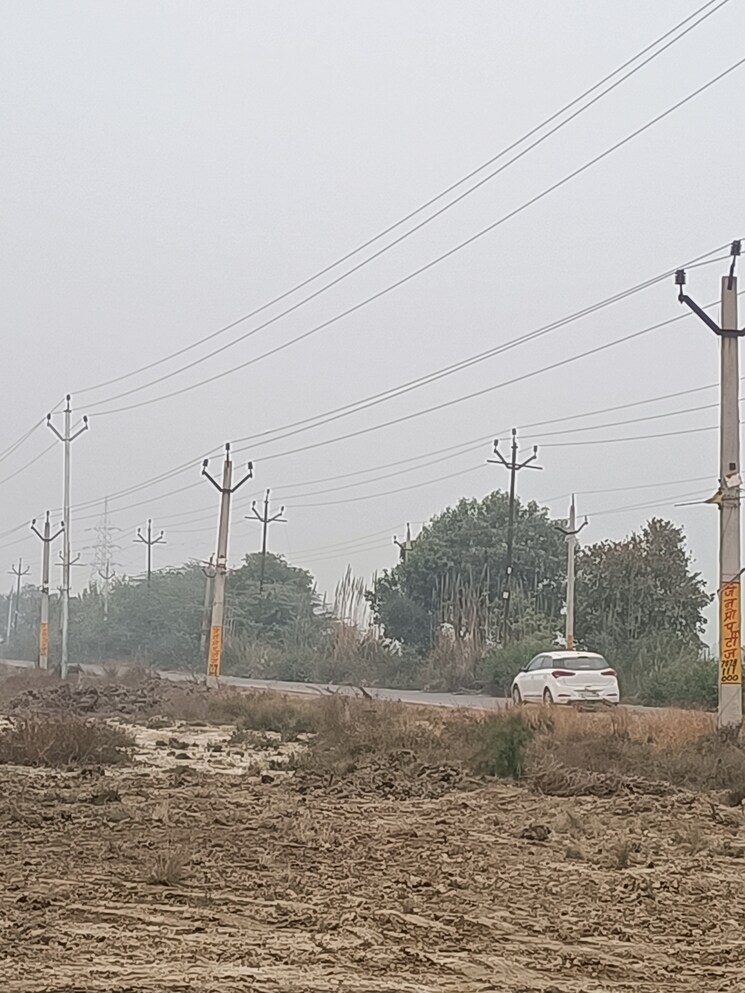 undefined, nh 19  100 Sq.Yd. Plot In Nh 19 Vrindavan 8189721