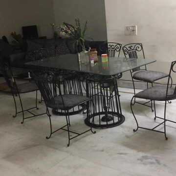 Gym in  Pg at Sector 62 – for Rent