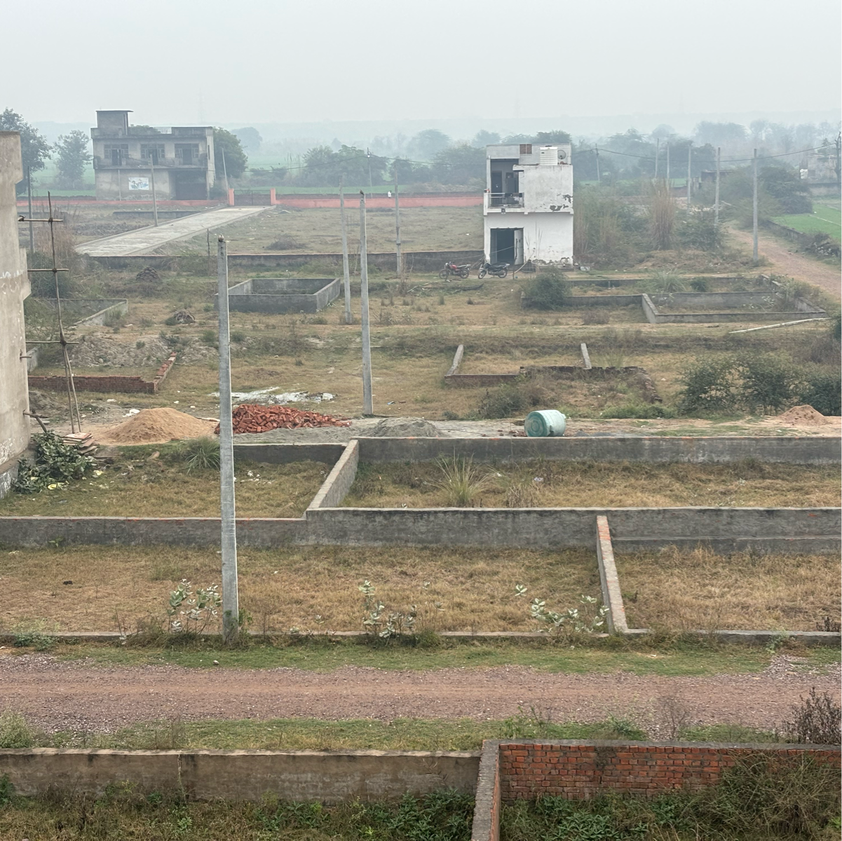 Plot For Sale in Shiksha Vihar