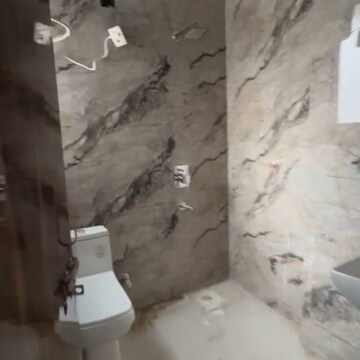 Bathroom in 1 RK Builder Floor at Sector 24 – for Rent