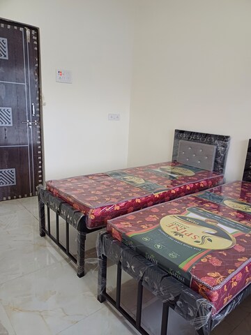  Pg For Rent in Ghansoli