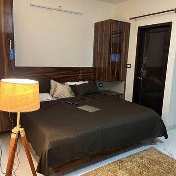 Bedroom in 1 RK Builder Floor at Sector 24 – for Rent
