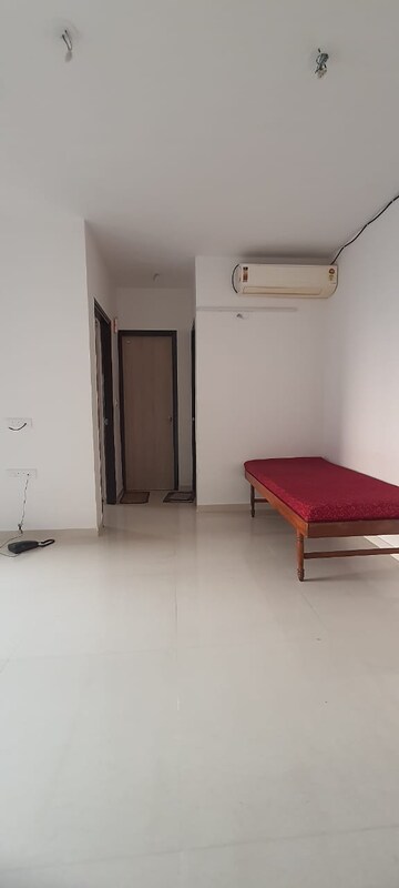 Room in 1 BHK Apartment at Lodha Palava Fresca C And D, Dombivli East – for Rent