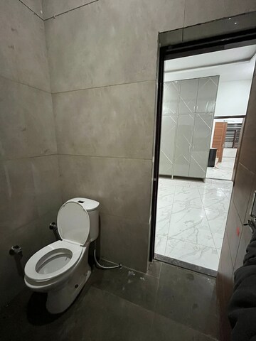 Bathroom in 2 BHK Builder Floor at Sunshine Enclave, Vip Road – for Rent