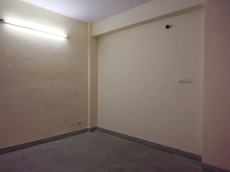 Room, molarband 1 Bedroom 516 Sq.Ft. Apartment In Molarband Delhi 8189839