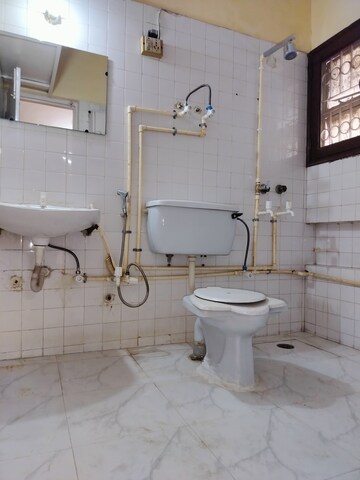 Bathroom in 2 BHK Apartment at Sarita Vihar – for Rent